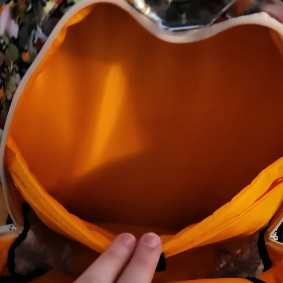 Kavu in bloom burst - Picture 8 of 9